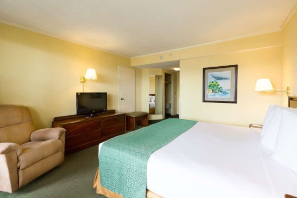 BEST WESTERN IRAZU HOTEL AND STUDIOS